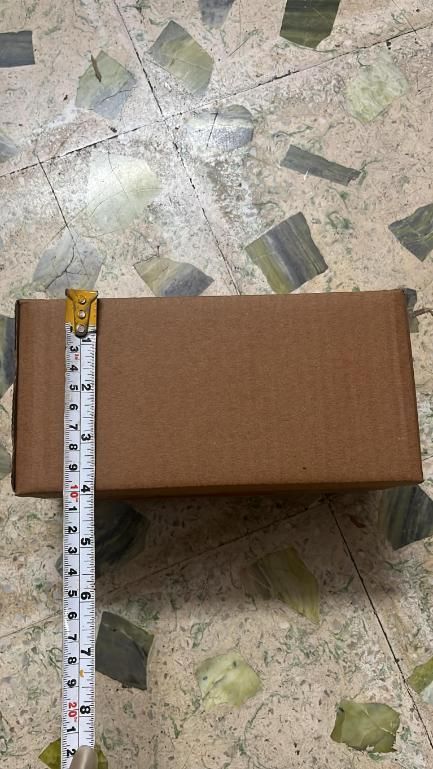 Self-Cleaning Pet Brush for Dogs & Cats – Gentle Deshedding Grooming Comb