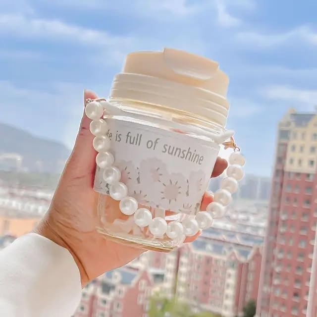 Stylish Glass Coffee Mug with Pearl Chain Belt – Aesthetic & Reusable Tumbler for Beverages