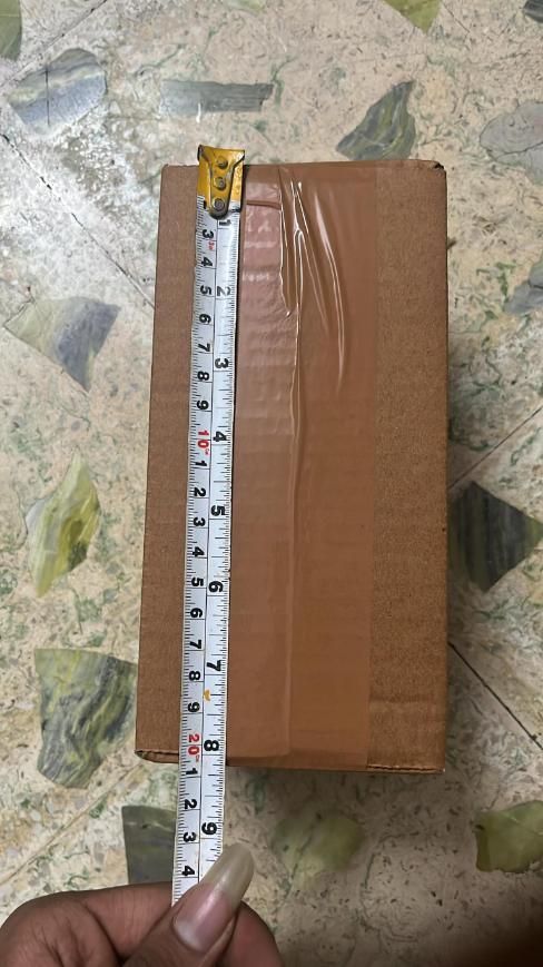 Self-Cleaning Pet Brush for Dogs & Cats – Gentle Deshedding Grooming Comb